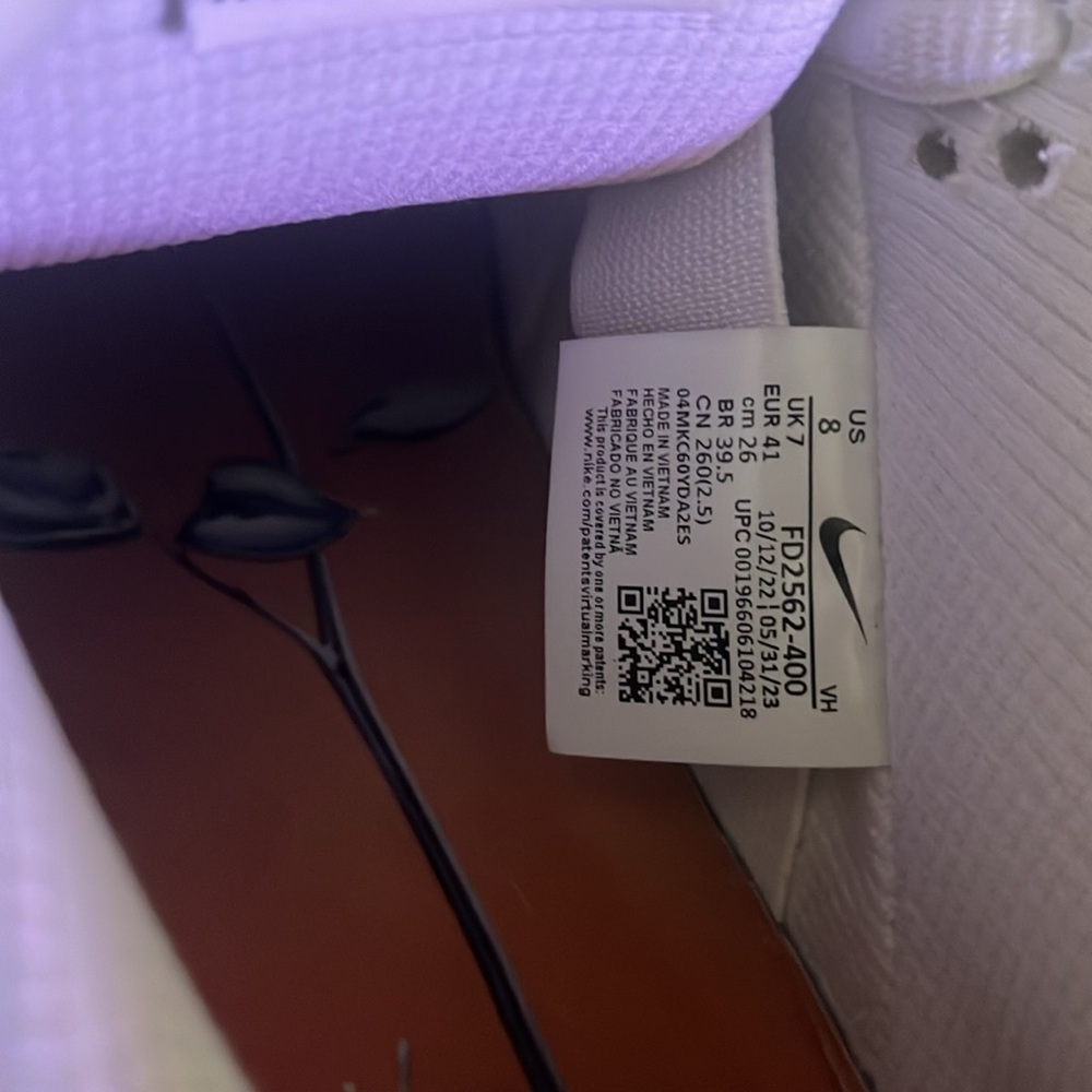 april x nike men’s size 8 - Picture 3 of 4